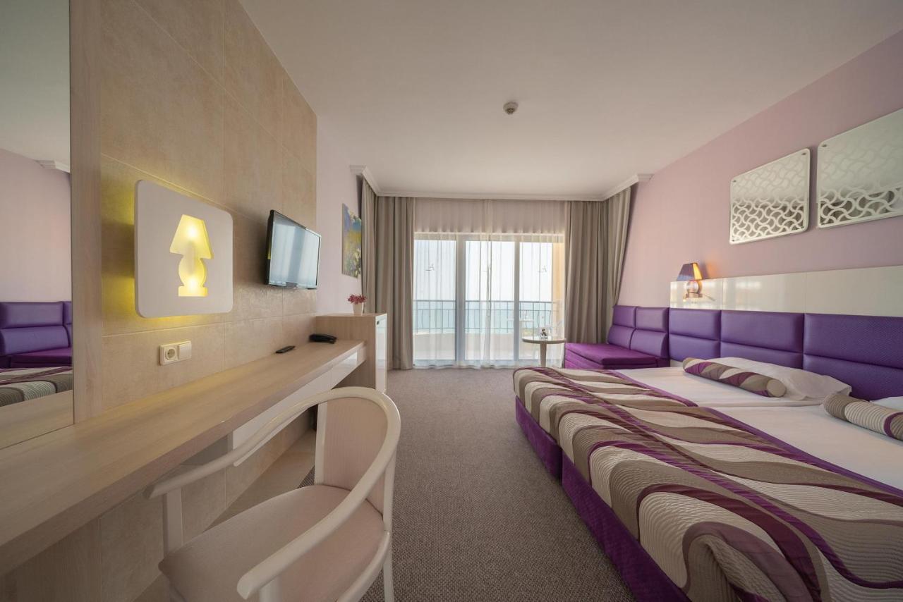 Grifid Arabella 4*