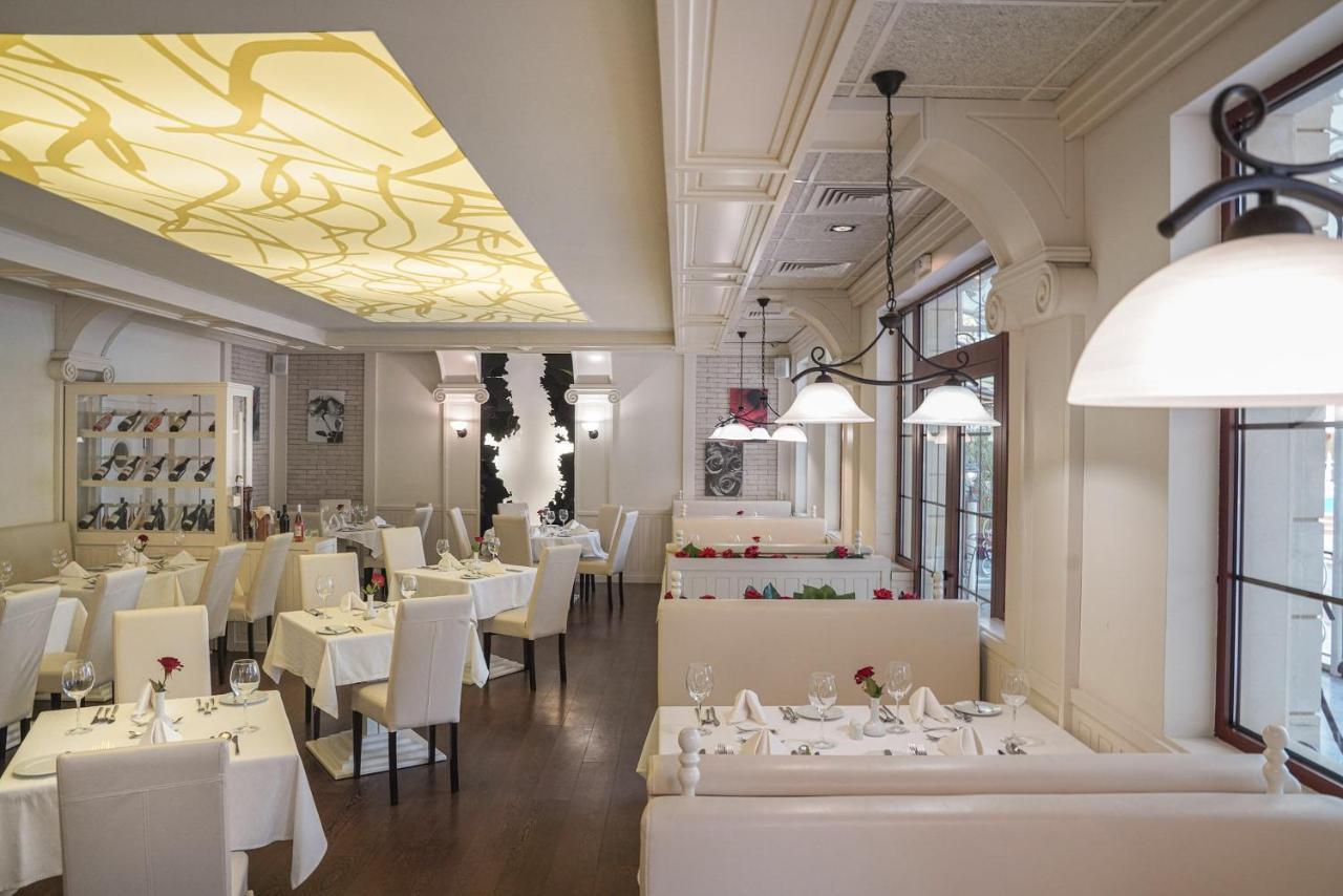 Hotel Grifid Arabella 4*