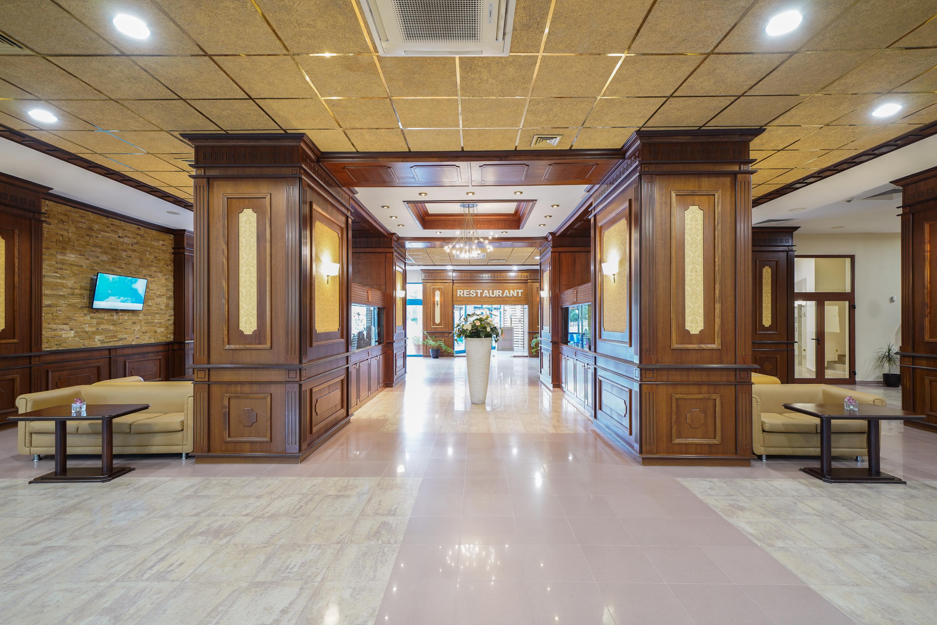 Grifid Arabella Hotel 4*