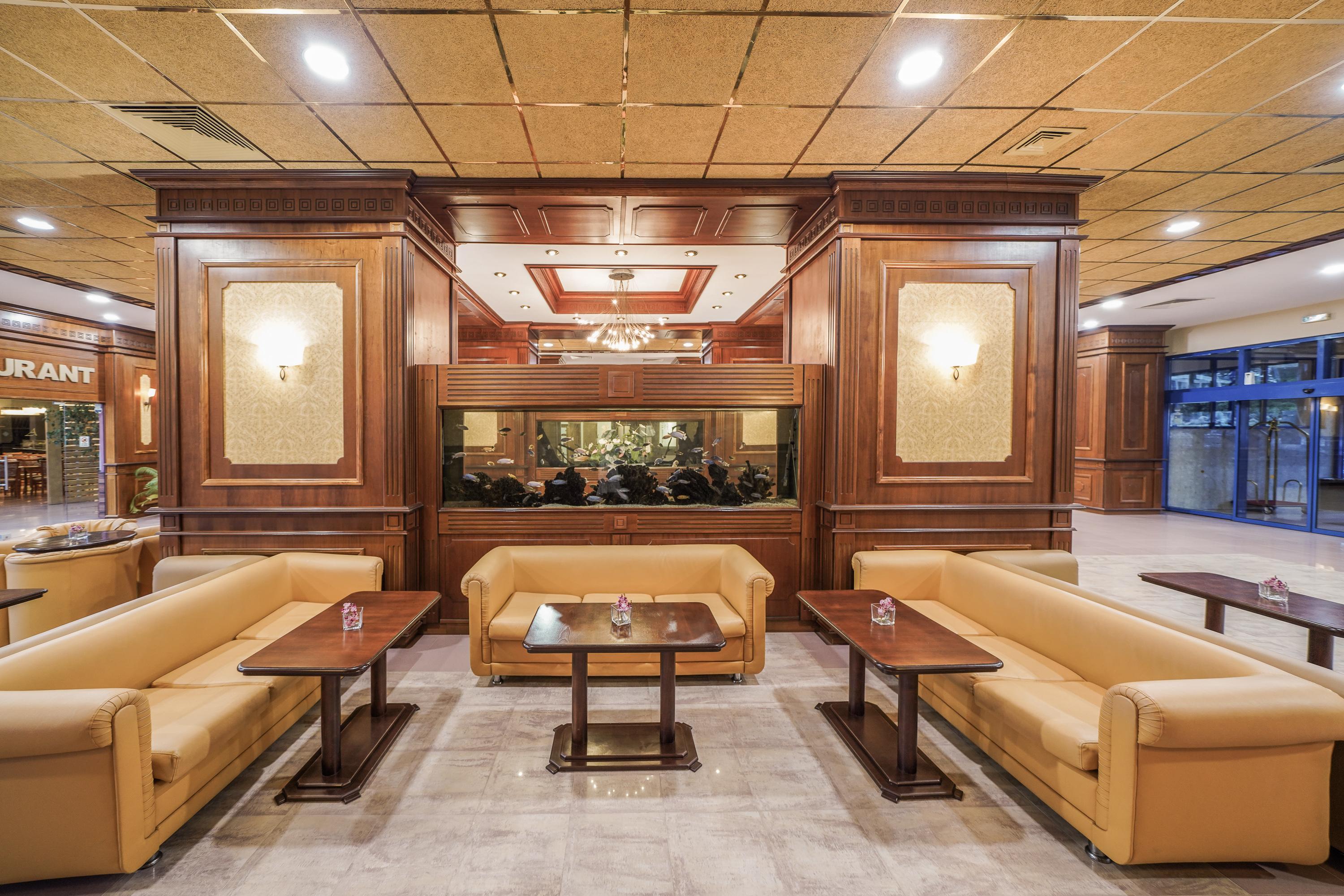 Grifid Arabella Hotel